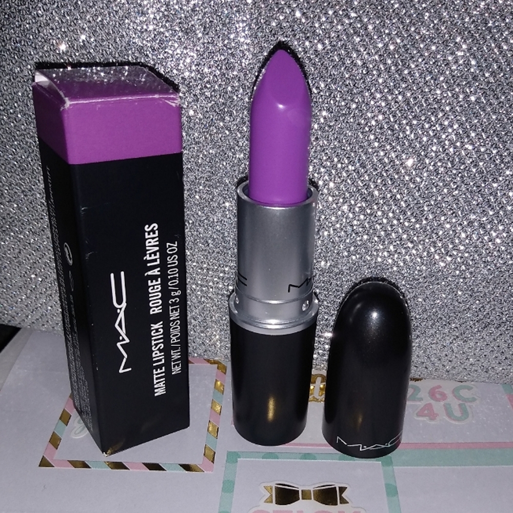 MAC MATTE LIPSTICK